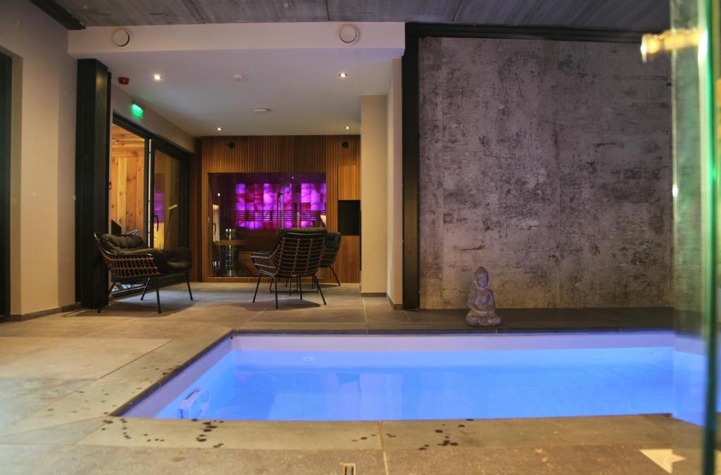 Dion-Valmont Bed & Breakfast | Dionbulles & Dionlodge Guesthouse, Private Wellness pool in option