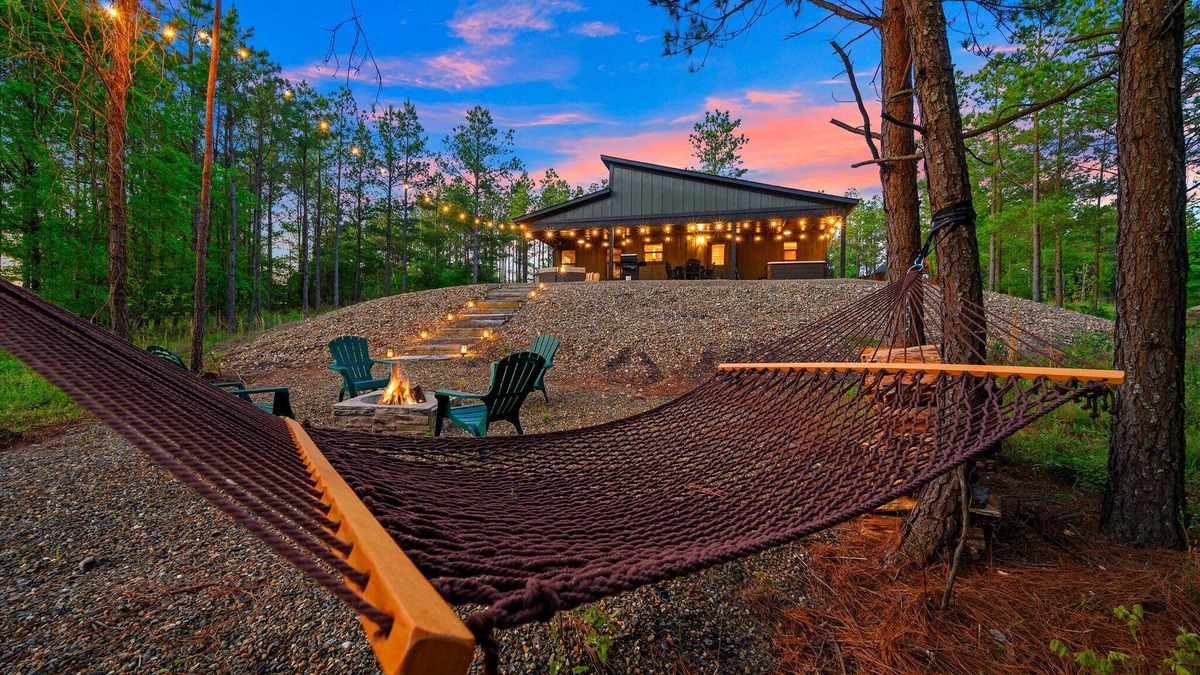Pickens Cabin | Direct ATV trail access, covered patio with hot tub, and fire pit near Hochatown