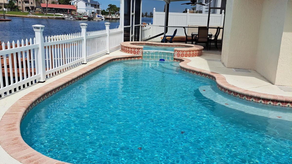 Spring Hill House | Direct gulf access ,dolphin visits,pool/hot tub. Totally remodeled ! nn