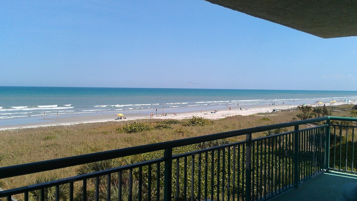 Cocoa Beach Condo | Direct Ocean 3 bed, 3 1/2 bath