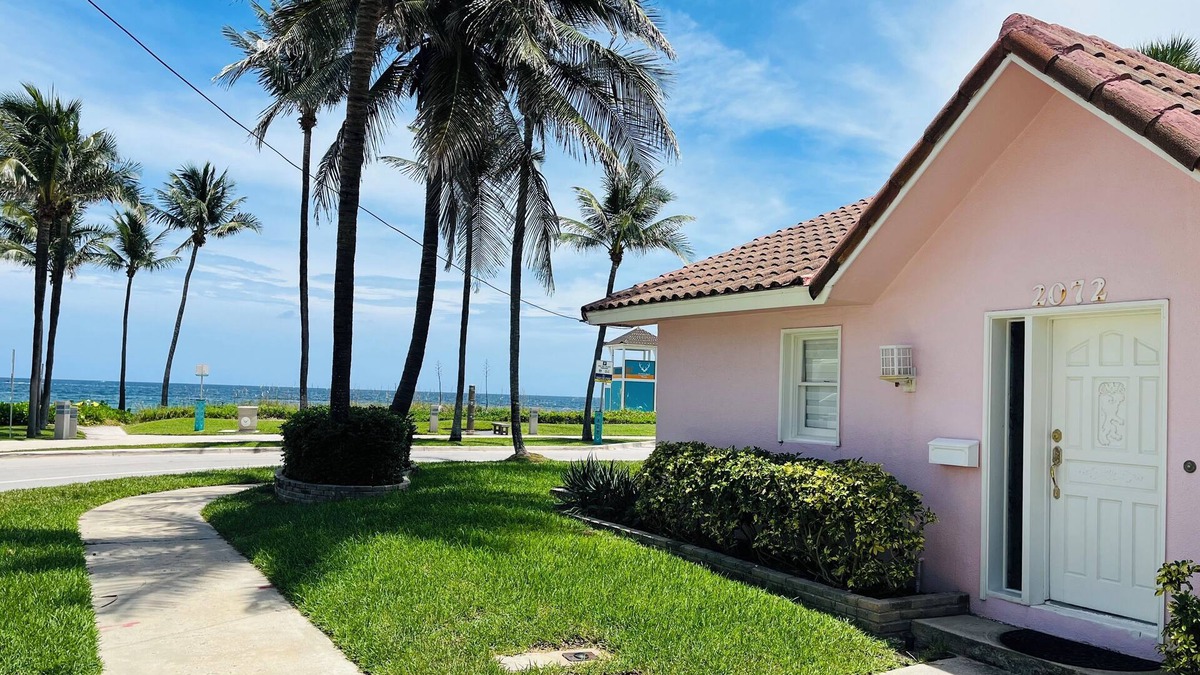 Deerfield Beach House | Direct OCEANFRONT- Steps to Beach- Quiet Neighborhood w/Pool