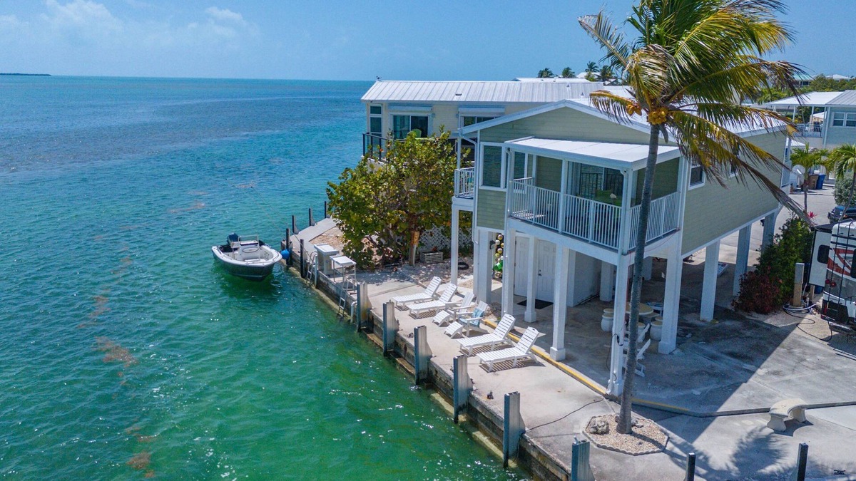 Cudjoe Key House | Direct Oceanfront Cudjoe Key Escape 56' Dock, Ocean Views, Kayaks, Bikes & Pool
