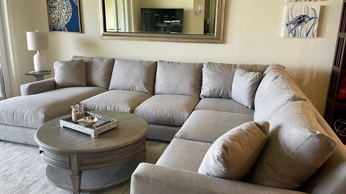 Beverly Beach Condo | Direct Oceanfront Luxurious Condo Updated!
