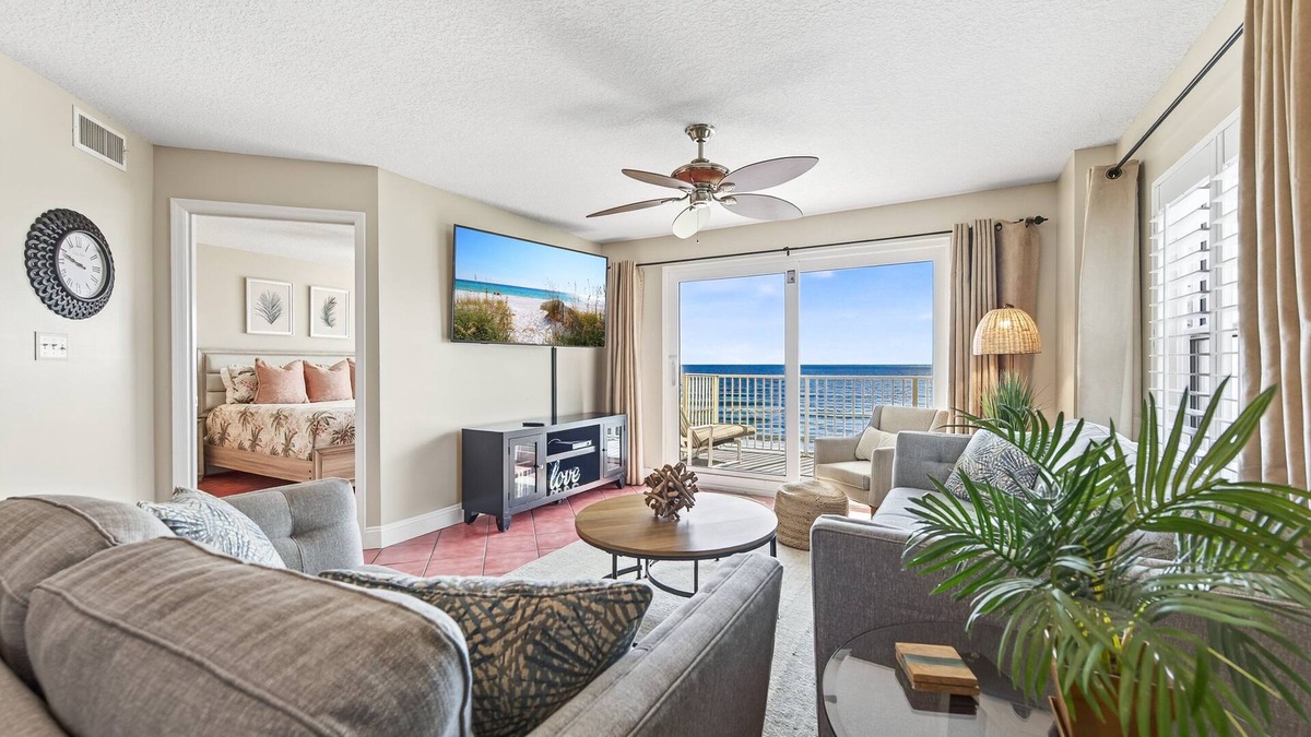 Seawinds Condo Condo | Direct oceanfront corner condo with stunning views, huge balcony, heated pool, and garage parking