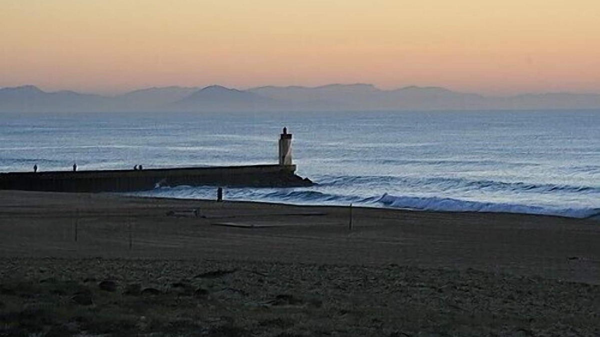 Capbreton Apartment | <- DIRECT on this BEACH, bright; SEA VIEW. T2 * 42m2 + TERRACE + WIFI garage