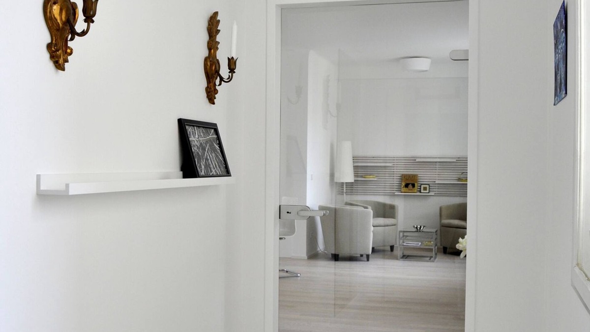 Wieden Apartment | Directly at the NASCHMARKT, SECESSION, right in the middle of the cultural pulse of the city