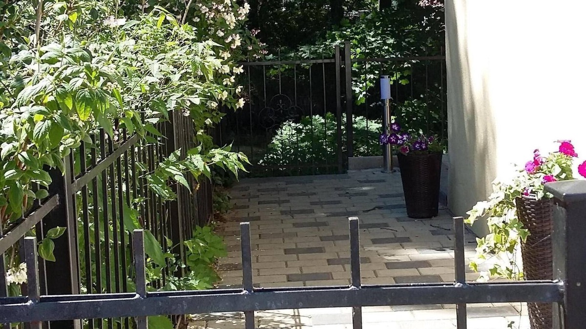 Brietlingen House | Directly at the Neetzekanal and with chimney