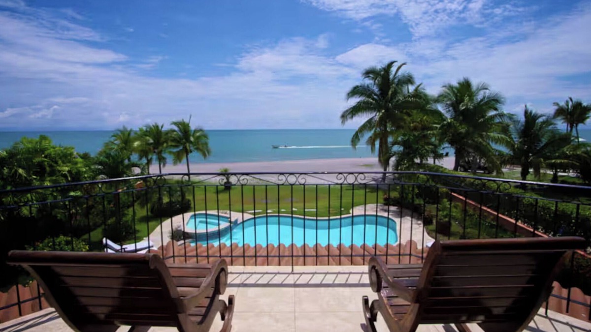 Playa Blanca House | Directly on beach in Buenaventura, huge home with private pool, perfect vacation