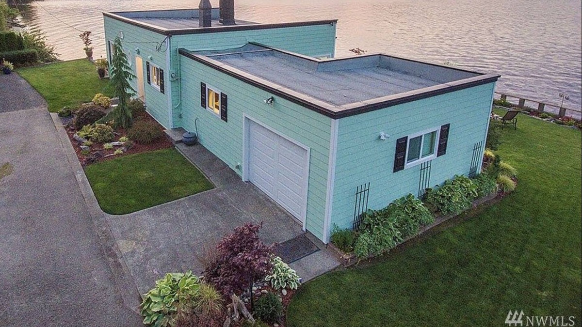 West Hills House | Directly on the water overlooking the US Navy fleet. Private boat launch.