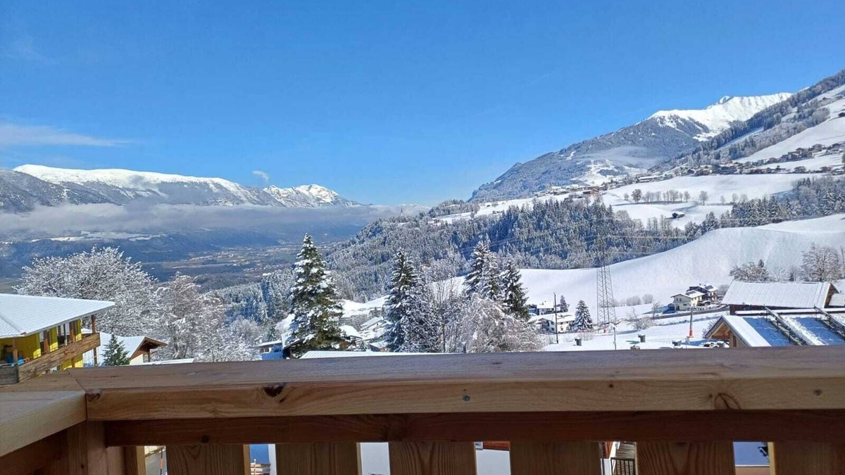 Kolsassberg Apartment | Direkt Neben der Skipiste mit Gratis-skikurs für Kinder