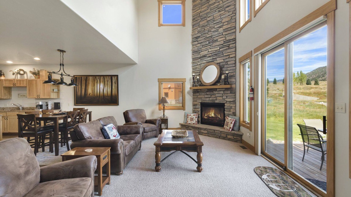 South Fork House | Discount Golf Privileges - Overlooks 9th Green - 20 Mins to Wolf Creek Ski
