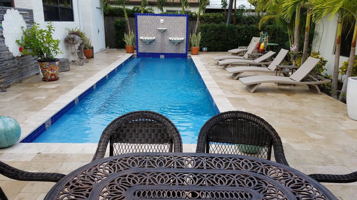 Delray Beach Condo | Discounted Summer/Fall: Gorgeous 1 BR KING, Large 1BR, Pool, Walk to Ave/Beaches