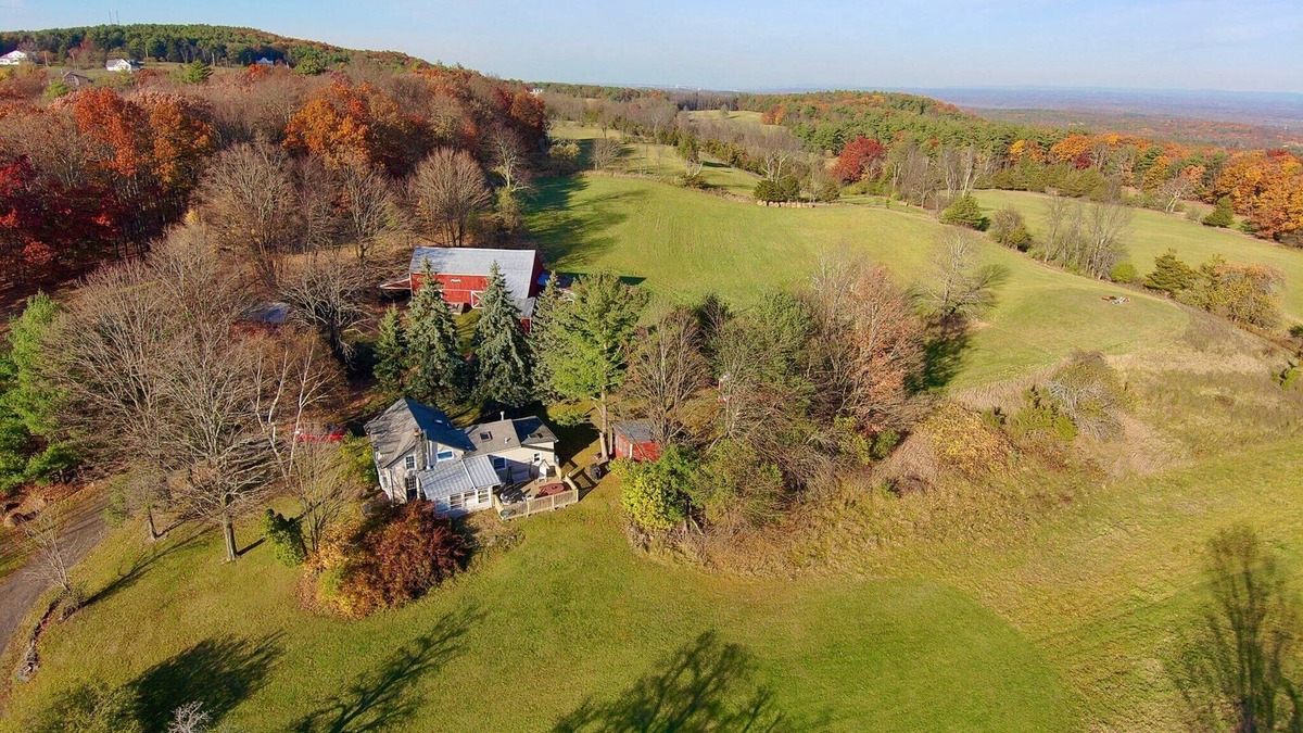 Town of New Baltimore Other | *Discounted weekly rates* Beautiful 52 acre Farmhouse! Catskills Family Getaway