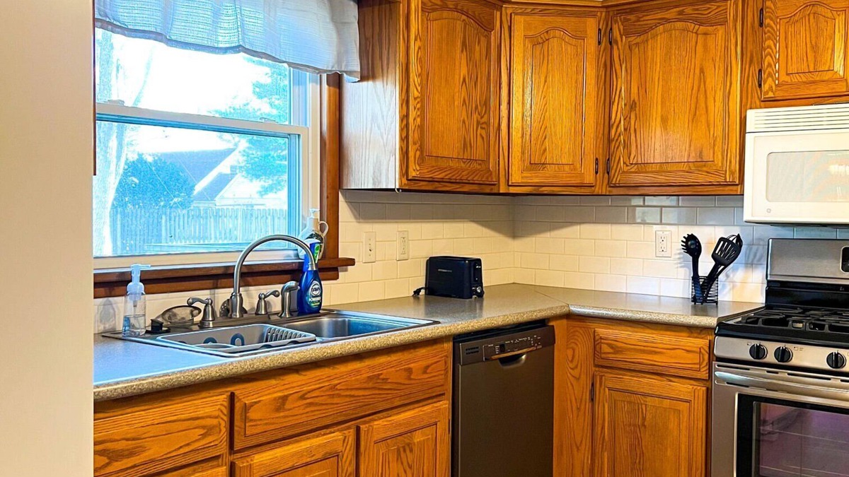 Decatur House | Discover Decatur in this 3 BR 2 BA Weekend Getaway