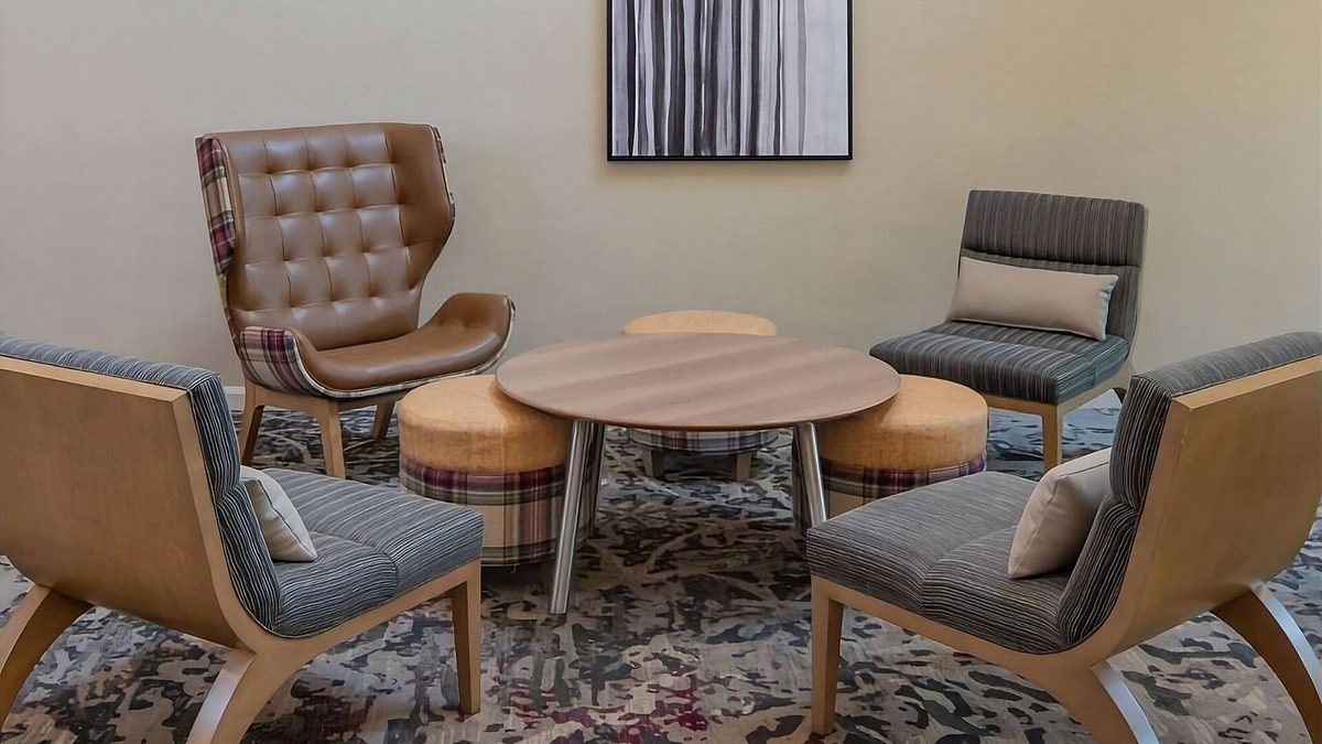 Brentwood Apartment | Discover Music City, Spacious Suites w/Free Breakfast, Pets Allowed!
