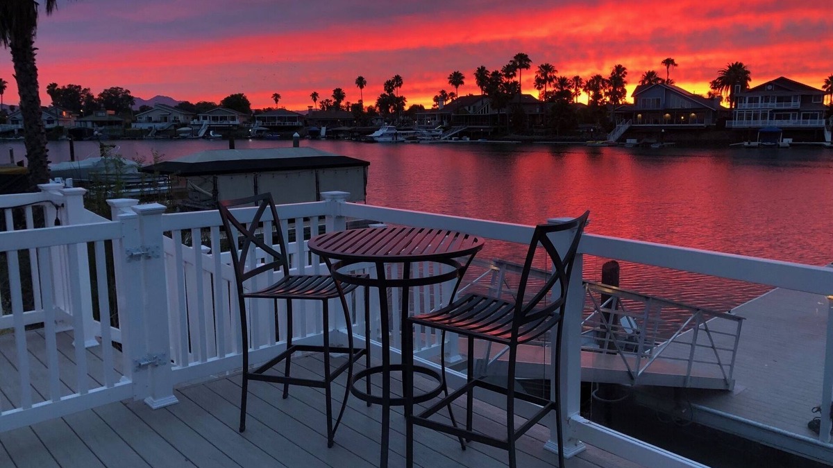 Discovery Bay House | Discovery Bay Deep water home near launch and marina.