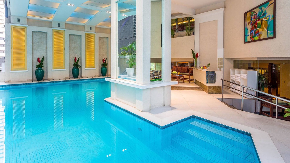 Wack-Wack Greenhills Hotel | Discovery Suites