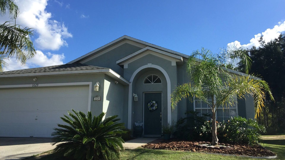 Clear Creek House | Disney Area Vacation Home with south facing salt water Pool, 15 mins. to Disney