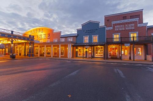 Coupvray Hotel | Disney Hotel Cheyenne