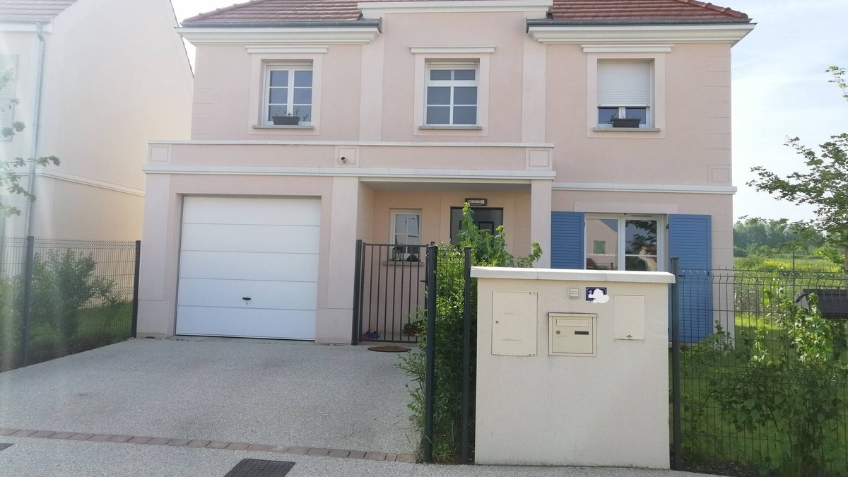 Chanteloup-en-Brie House | Disneyland House-Marne-la-vallée-Montevrain