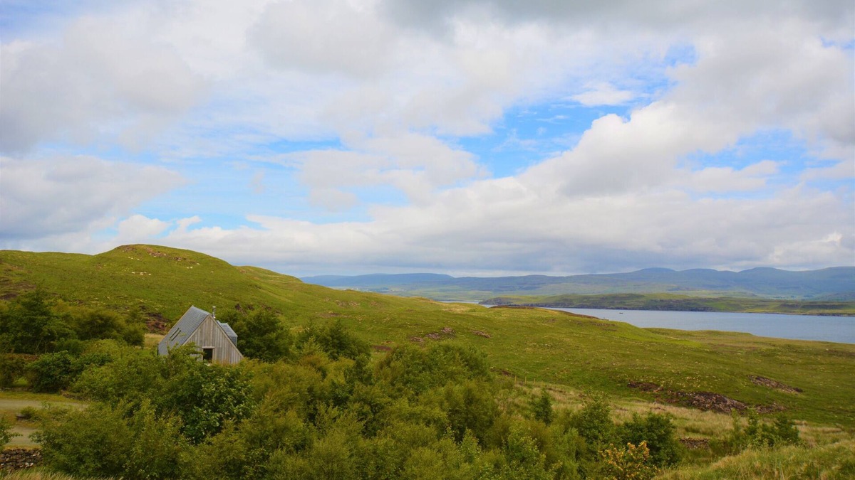 Suladale House | Diubaig House - tranquil, spacious, panoramic loch views, secluded 3-acre garden
