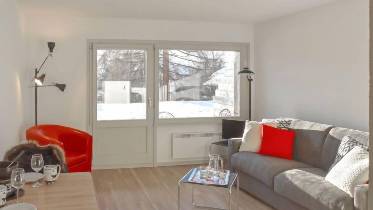 Verbier Apartment | Diure 0113 by Interhome