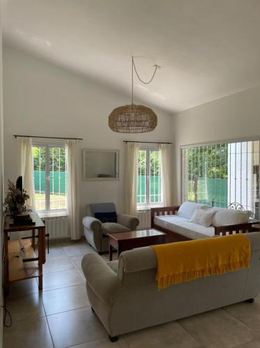 Villa San Lorenzo House | DIVINA Y COMODA CASA EN SAN LORENZO PARA 5 PERSONAS!