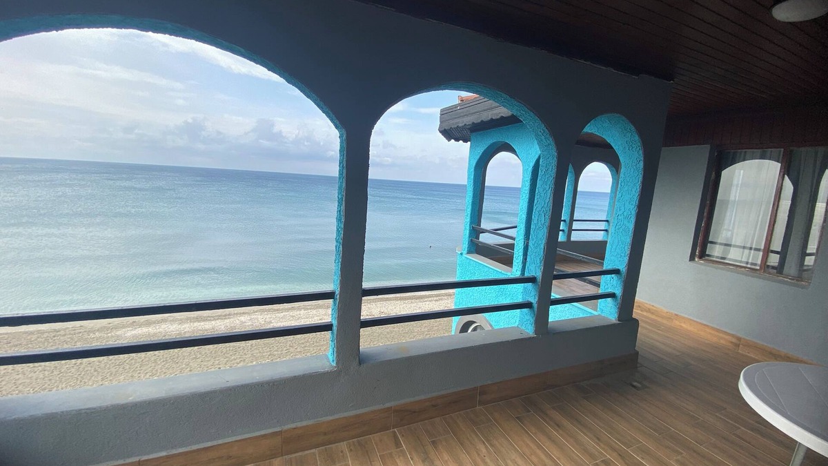 Buyukcekmece Hotel | Divine Beach Kumburgaz