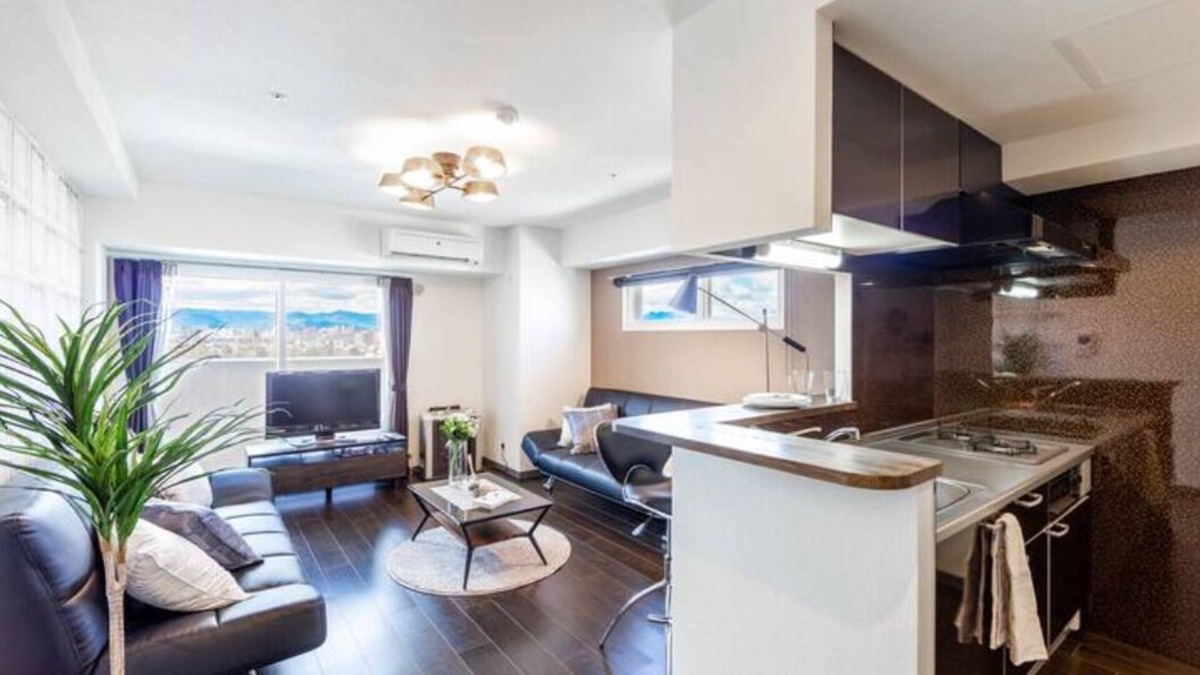 Shiroishi Apartment | Divine