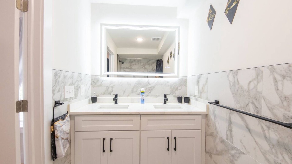 Weequahic Apartment | Divine yourself into the Essence of Luxury ,spacious modern ,just built in 2024