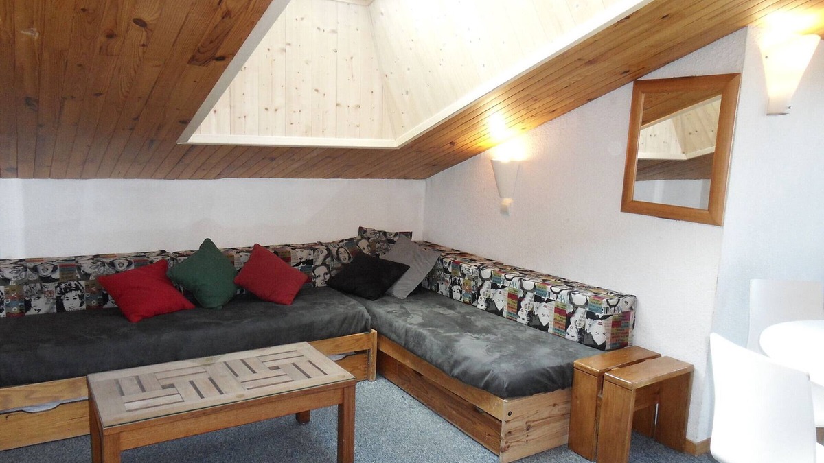 Belle Plagne Apartment | Divisible Studio for 4 with Balcony and Pistes View