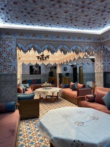 Oujda House | Diyafat Bladi