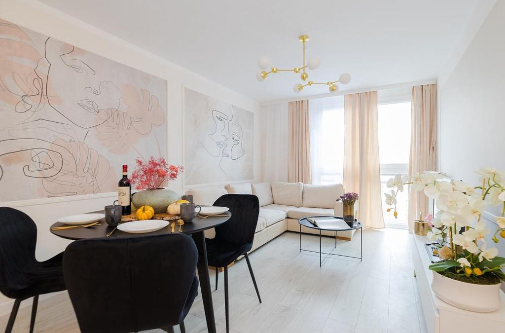 Mirow Apartment | DJA Chłodna, Wola