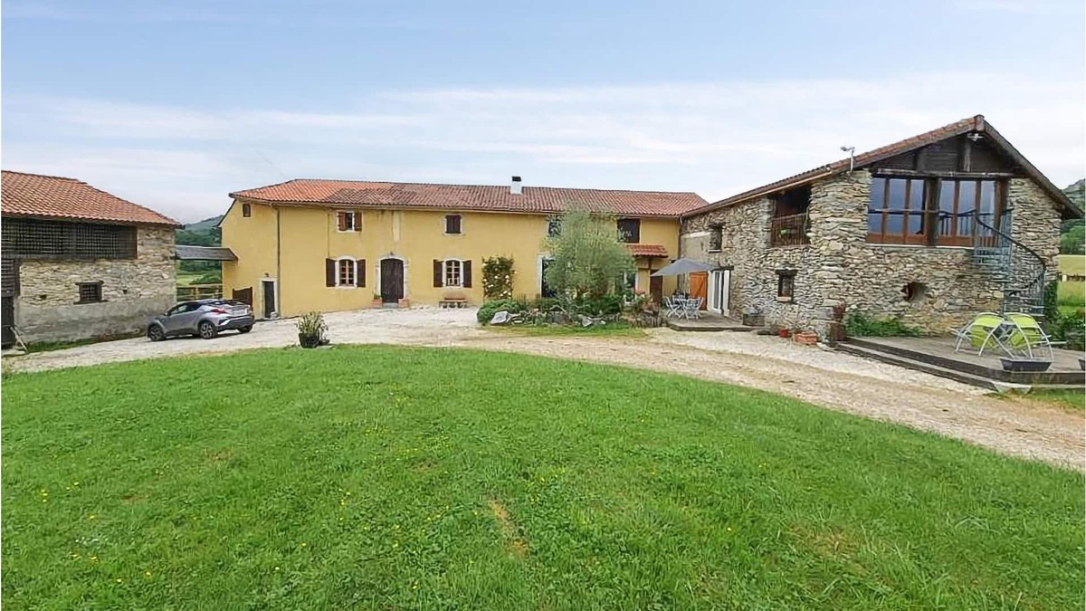 Montousse House | Do you want to relax in the high Pyrenees, quiet and close to the mountains? Then this place is made