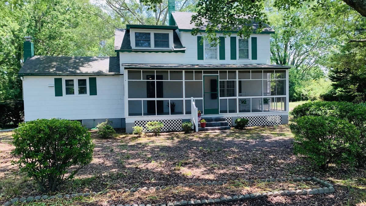 Davis Wharf House | Dock and Boat access Home on the Eastern Shore Virginia