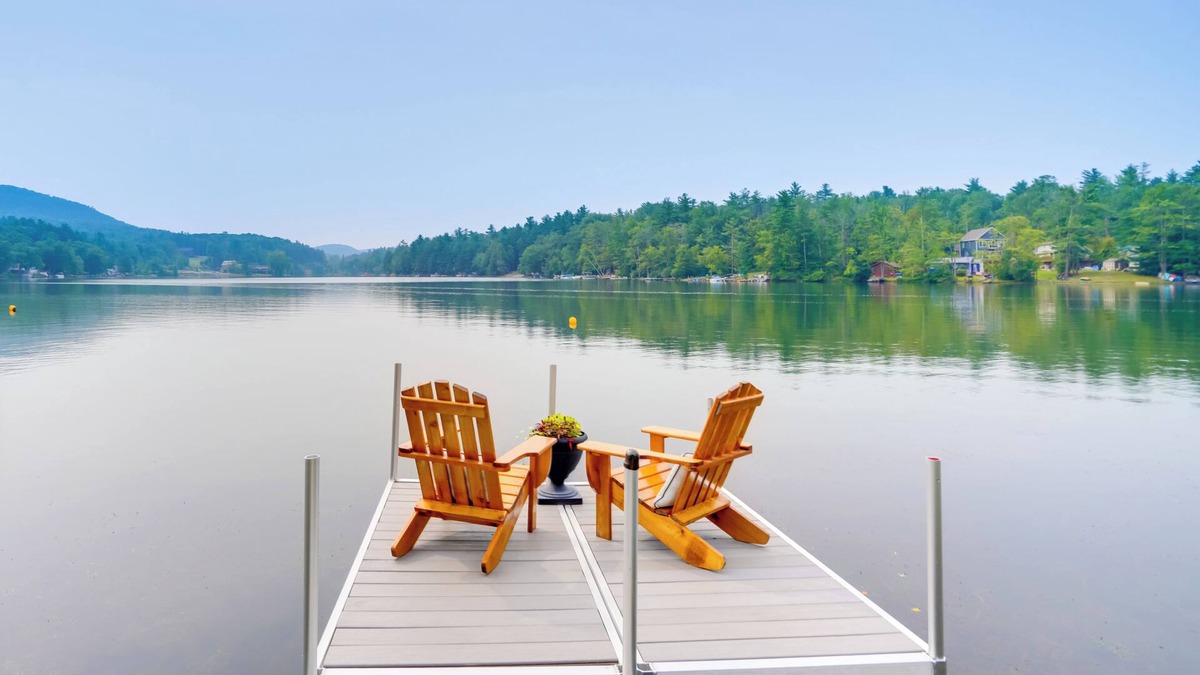 Averill Park Apartment | Dock & Lake Access: Studio 14 Mi to Dtwn Albany!