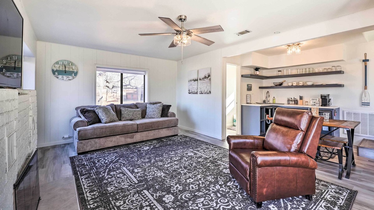 Grove House | Dock & Pool Access: Lakefront Grove Home!