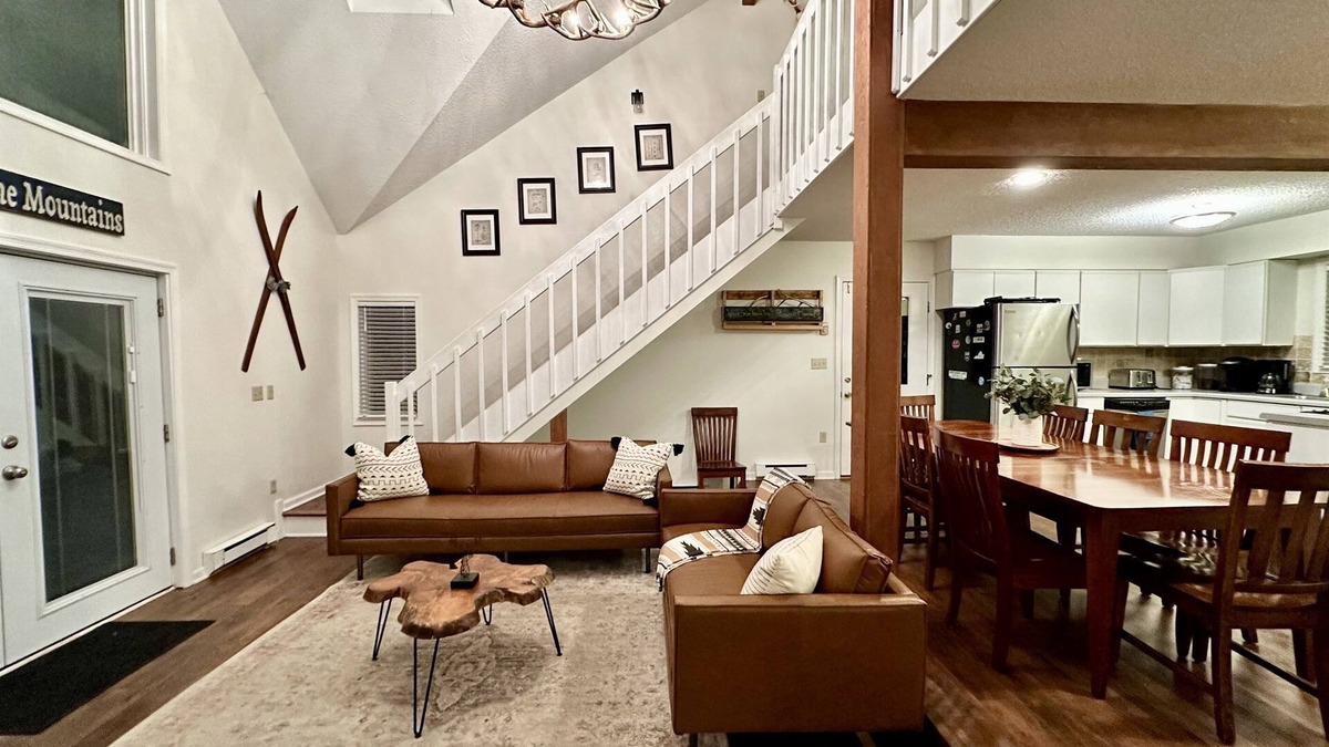 Chestnut Springs Cabin | Dog Friendly - Backs to Golf - Spacious Deck