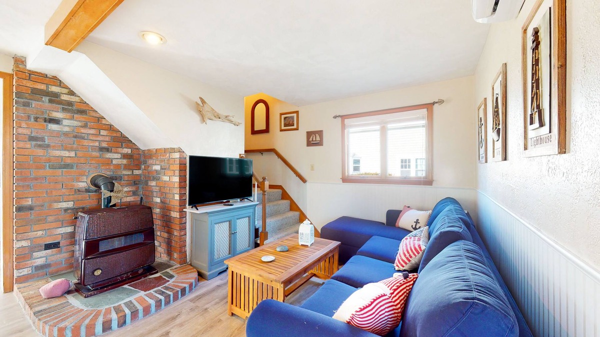 Wareham Center House | Dog-friendly coastal home steps from beach with grill, firepit, & washer/dryer