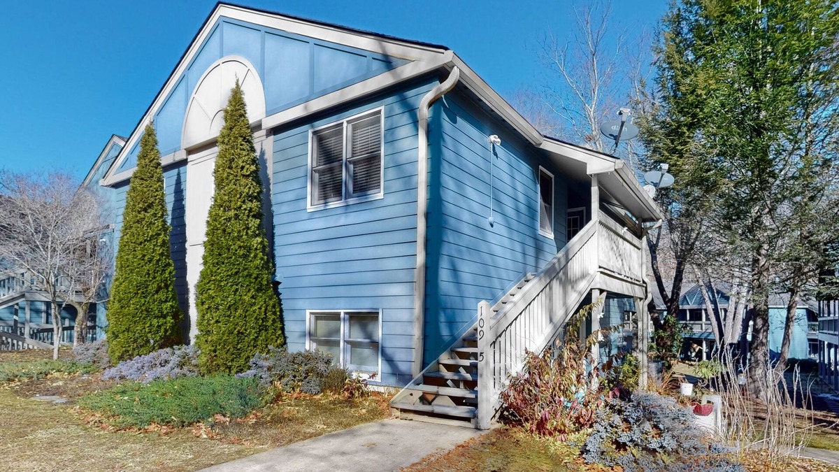 Lake Junaluska Condo | Dog-friendly condo with a renovated kitchen plus access to a pool & tennis