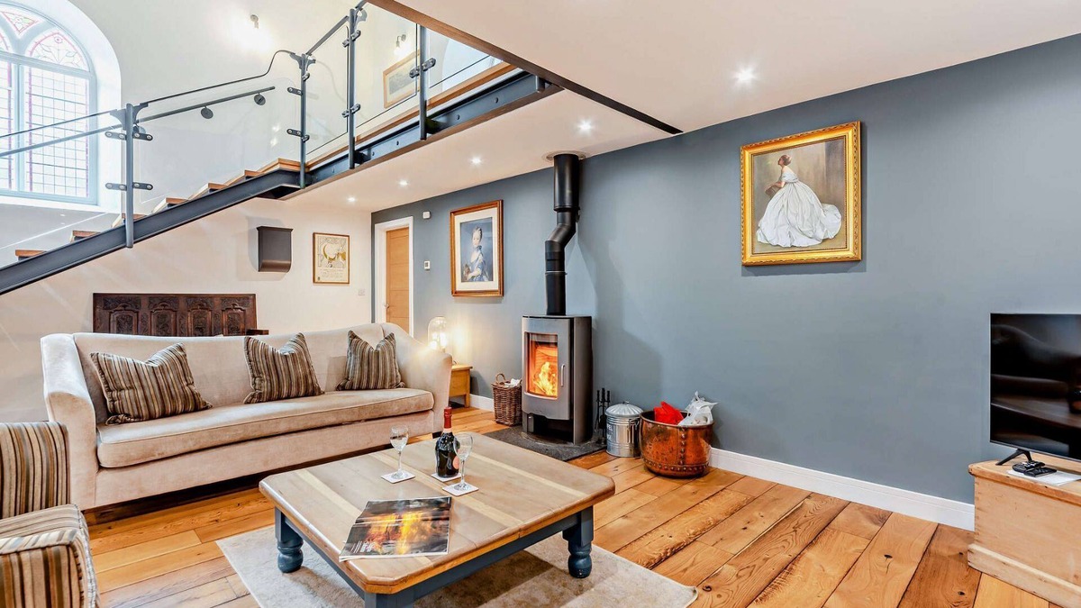 Bampton Cottage | Dog friendly converted chapel - Chapel House