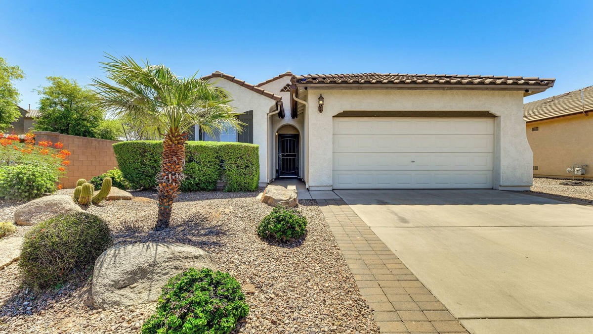 Anthem at Merrill Ranch House | Dog-Friendly Home w/Pool Access in Florence!