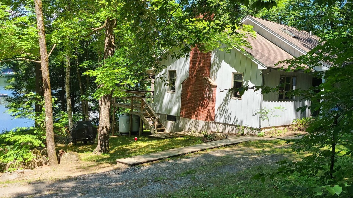 Fort Ann Cottage | Dog friendly lakefront home w/fireplace near Lk George. Telecommuters welcome!