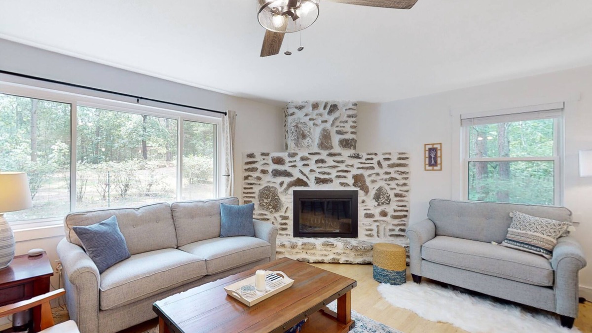 Eureka Springs House | Dog-friendly retreat with an enclosed yard, firepit, games, and central AC