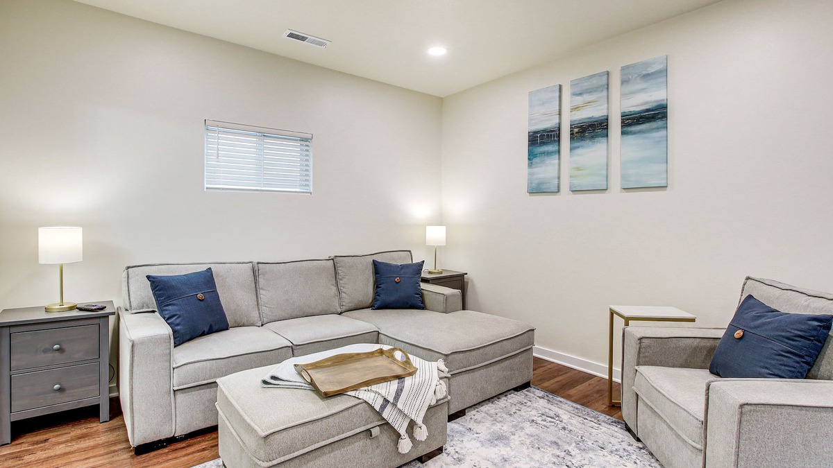 Sheboygan House | Dog-Friendly Sheboygan Home - 1 Mi to Town!