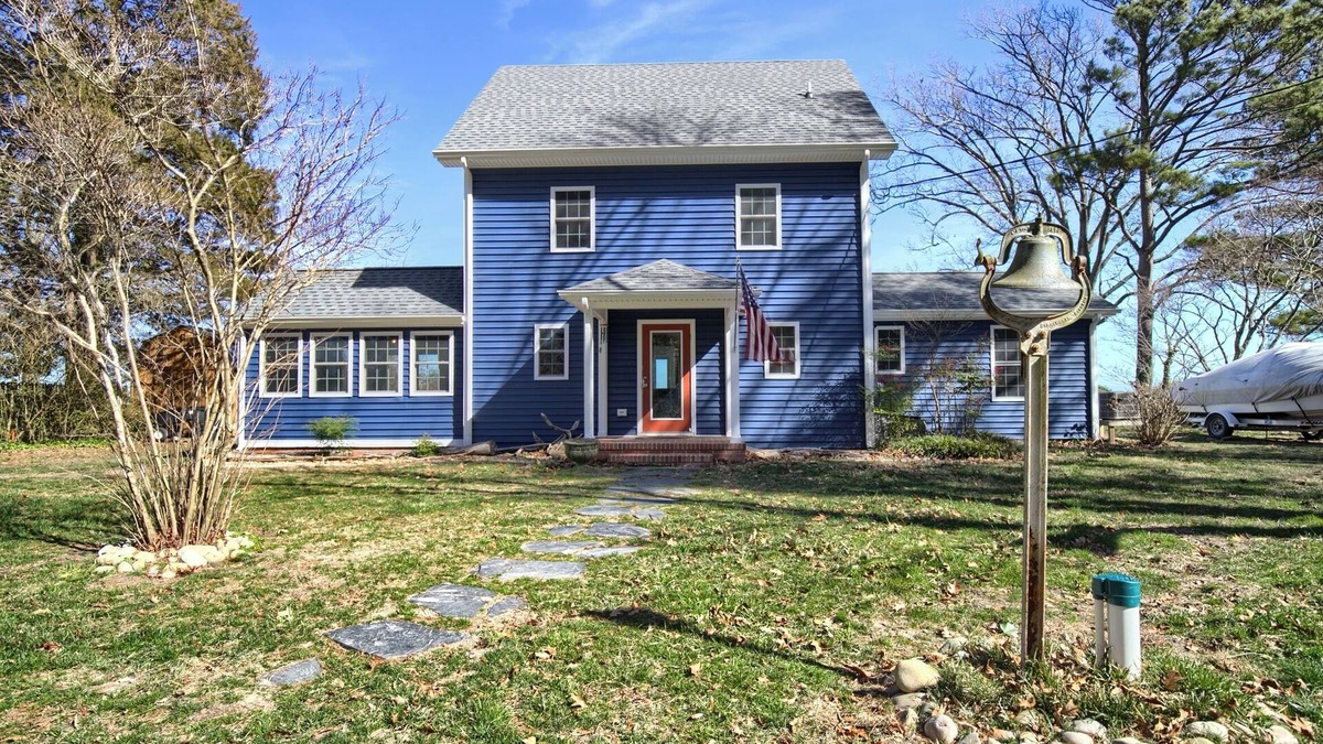Piankatank House | Dogwood Lane- Life is better on the River