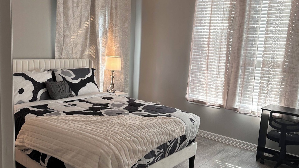 Weslaco House | Doho-Enterprise Villa