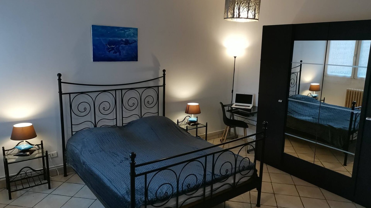 Dole Apartment | Dole le Comté furnished rental 70 m² wifi parking terrace patio near center