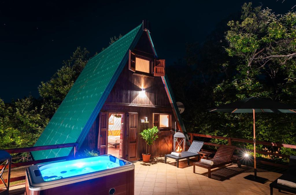Valfornace Ski Chalet | DOLF - Villa Ombrosa
