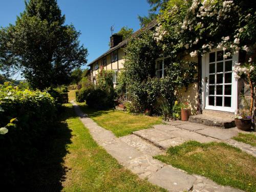 Trefeglwys House | Dolgenau Cottages